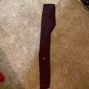 Maroon Lululemon leggings!